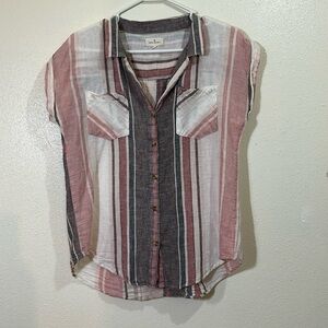 Thread & Supply linen sleeveless blouse. Size Small.